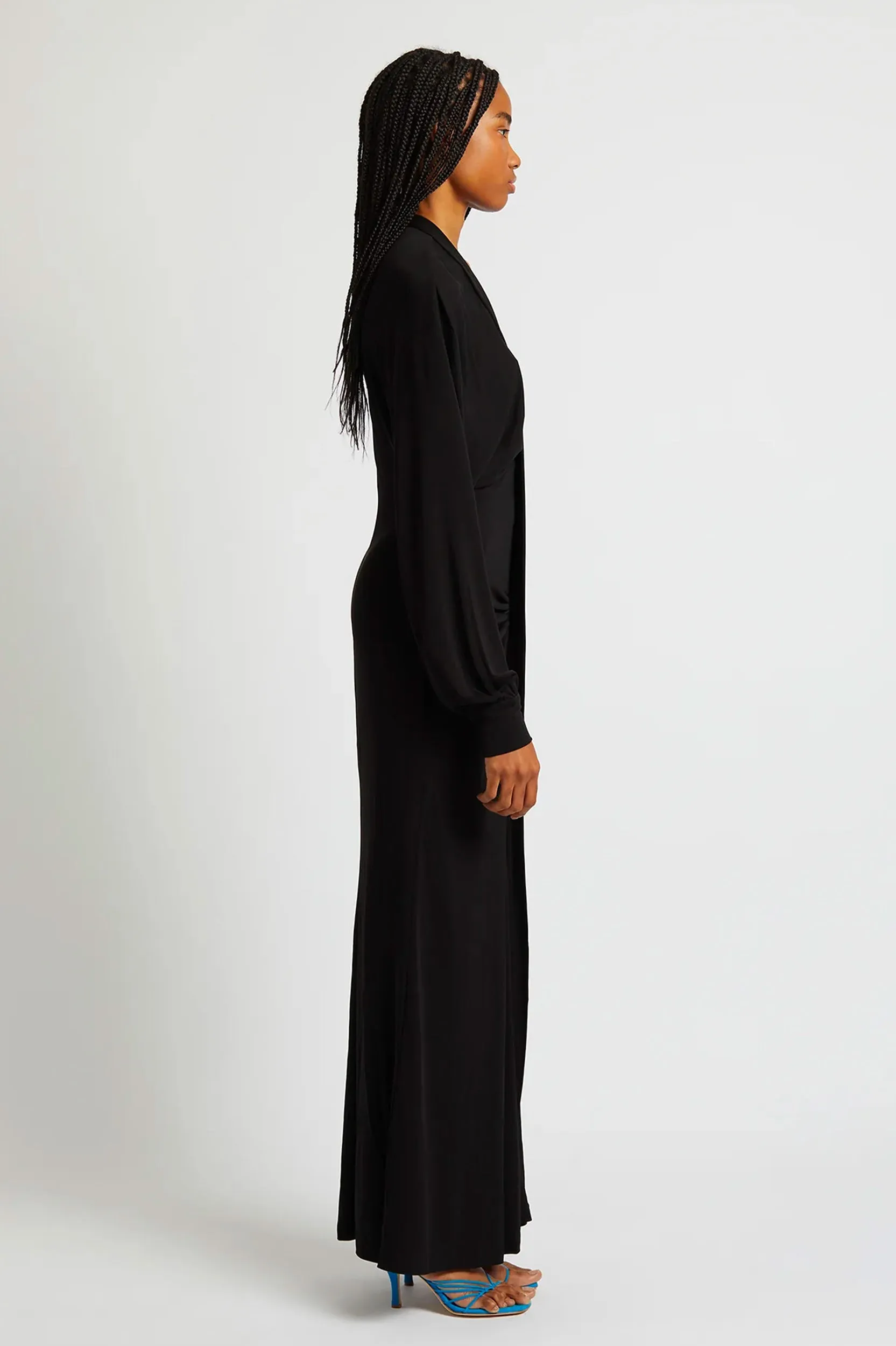 Carved Split Dress in Black