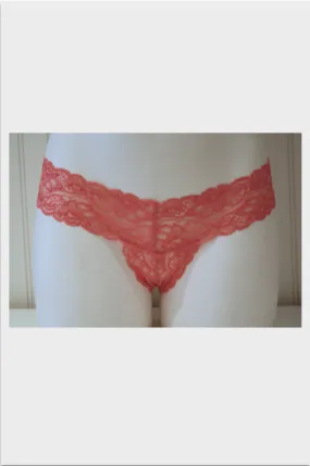 Chloe Lace Thong | Bubblegum