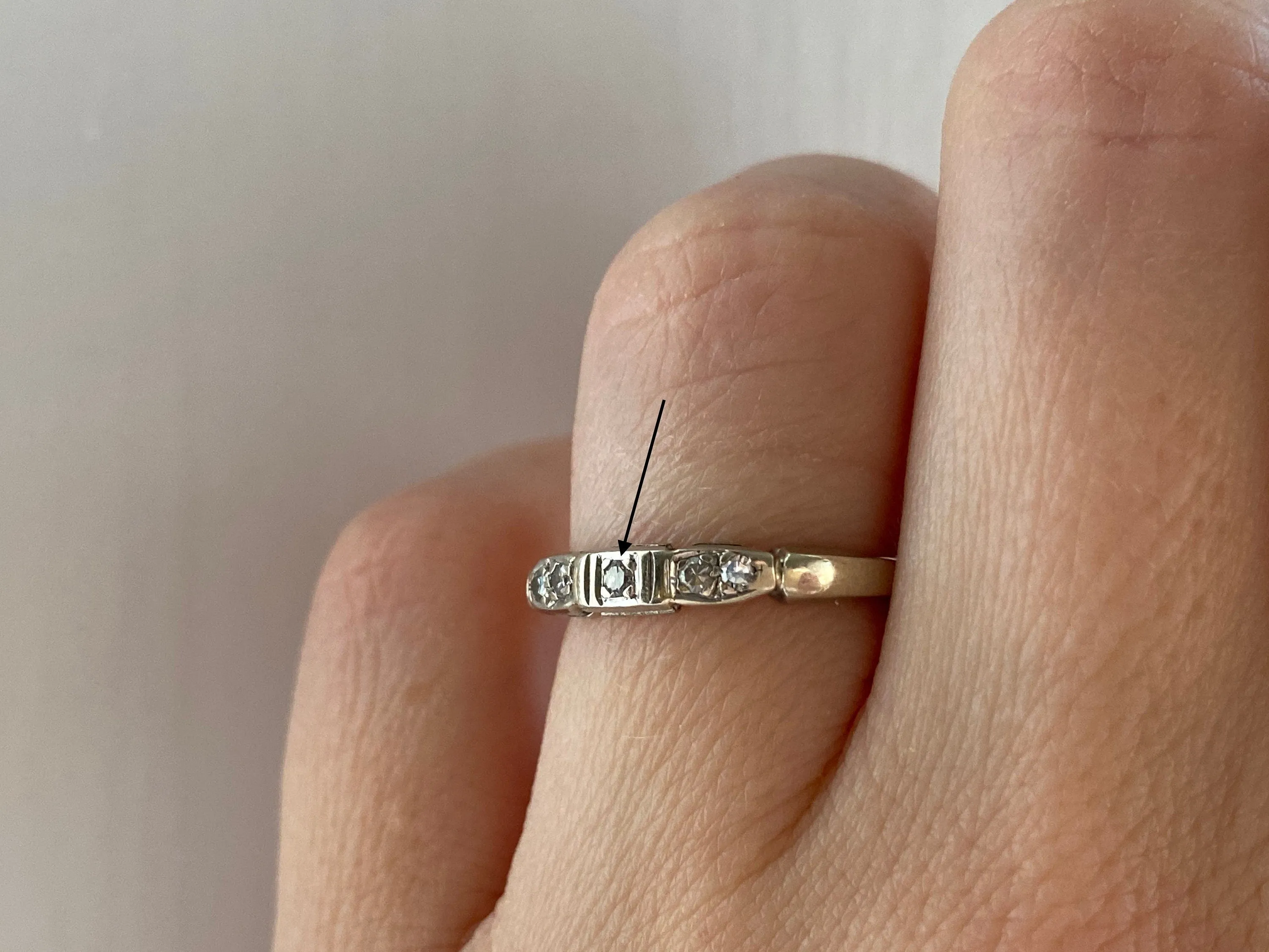 V I N T A G E // five stone fancy / 14k white gold with five diamonds / mid century wedding band / size 5.25